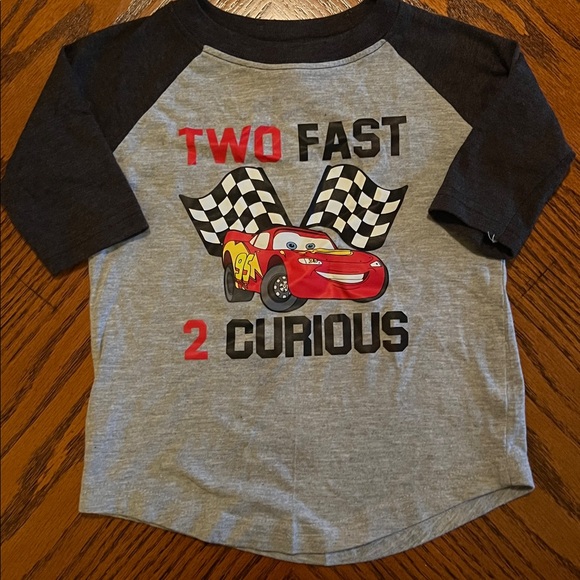 Disney Cars Gray and Black Kids 3/4 Sleeve Tee- size 2T, EUC - Picture 1 of 3